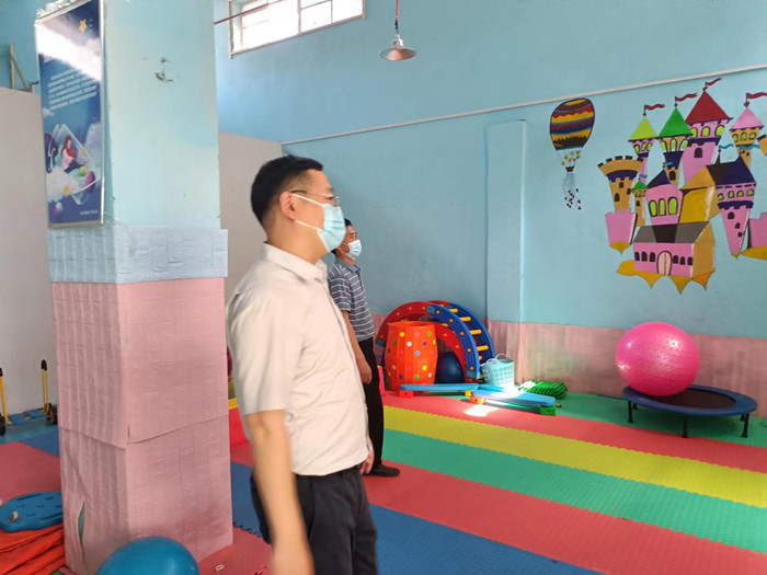 图片3.jpg 图片3.jpg